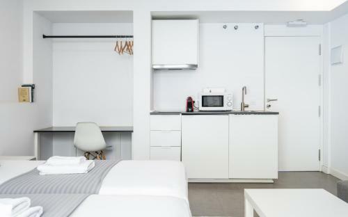 Dolium Apartments