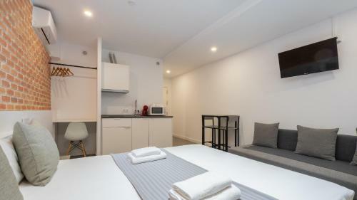 Dolium Apartments