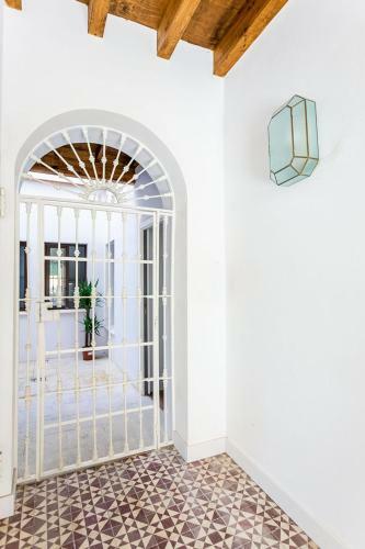 Stunning Apartment In Central Seville