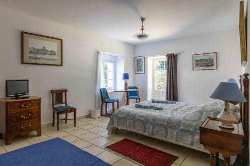 Bed & Breakfast Le Domaine Du Chalonge