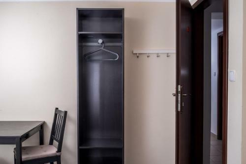 Hostal Gim Apartments