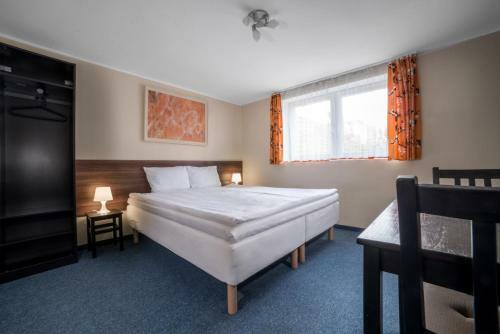 Hostal Gim Apartments
