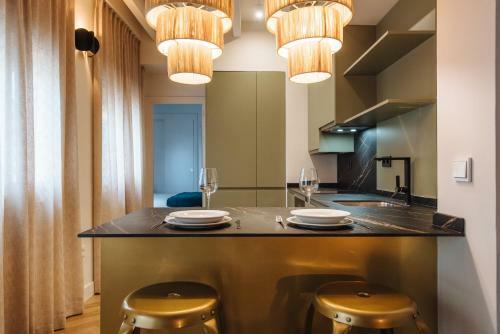 R26 Suites By Magno Apartments