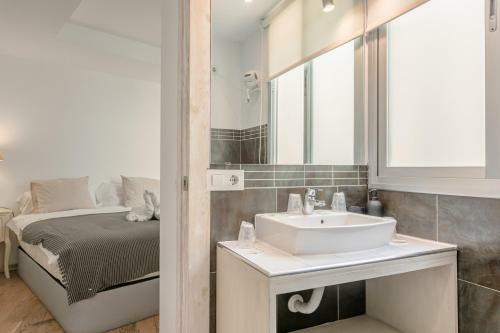 H�rcules Xci Apartments