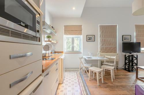 H�rcules Xci Apartments