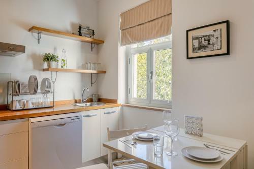 H�rcules Xci Apartments