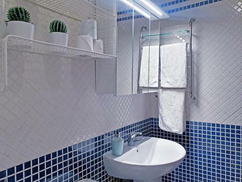 Apartamento Atico Con Terraza Privada