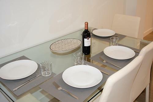 Apartamento De Dos Dormitorios En Triana