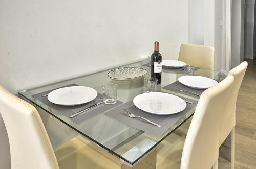 Apartamento De Dos Dormitorios En Triana