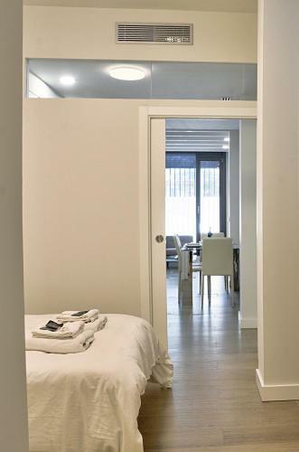 Apartamento De Dos Dormitorios En Triana
