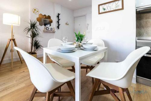 Apartamento 2 En Estadio Sevilla 6 Plazas Y Metro