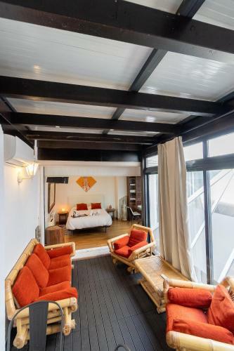 Suay Apartments