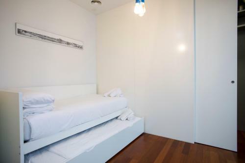 Apartamento Rentalsevilla A Los Pies De La Giralda