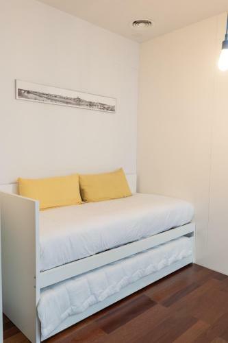 Apartamento Rentalsevilla A Los Pies De La Giralda