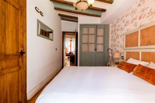 Alameda Suites Apartments