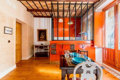 Alameda Suites Apartments