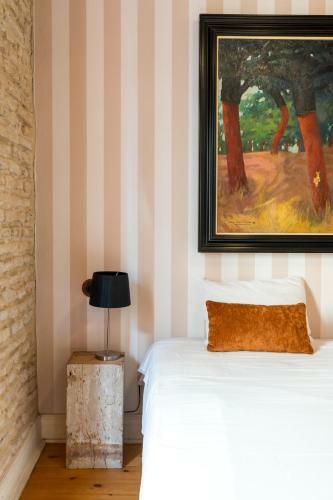 Alameda Suites Apartments