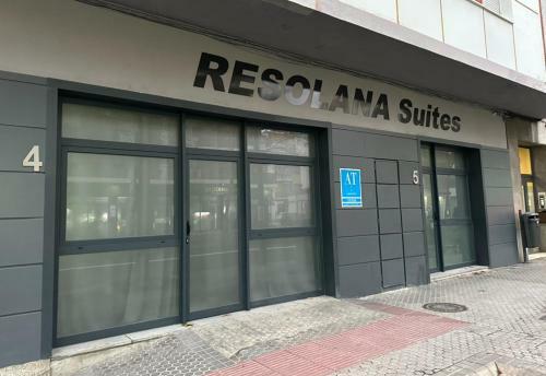 Apartamento Resolana Suites