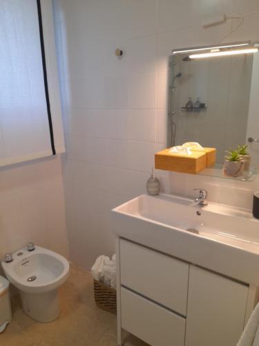 Pikis Apartment Center 1