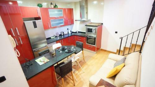 Apartamento Duplex Puerta Carmona - Kainga Homes