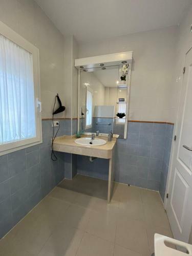 Agradable Casa Independiente Con Piscina