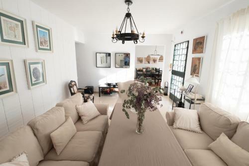 Agradable Villa Con Piscina