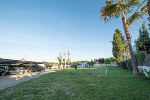 Agradable Villa Con Piscina