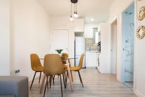 Apartamento Triana Centro Dos Dormitorios A Estrenar