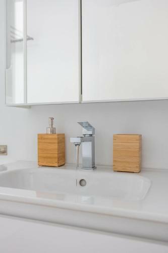Apartamento Nervi�n Suites 2 - Vacacional Sevilla