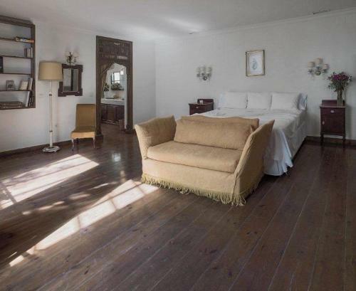 Hostal Casa17 Santacruz Suites