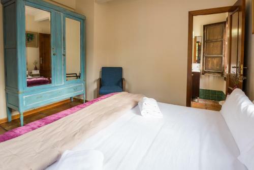 Hostal Casa17 Santacruz Suites