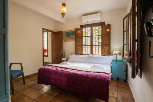 Hostal Casa17 Santacruz Suites