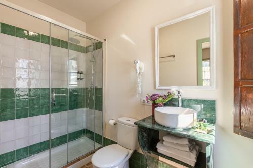 Hostal Casa17 Santacruz Suites