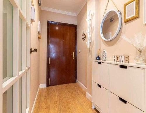 Apartamento 3 En Estadio Del Sevilla 8 Plazas Y M