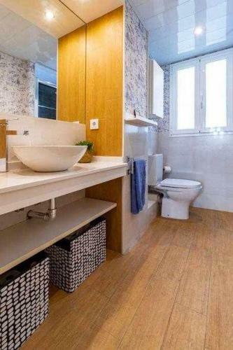 Apartamento 3 En Estadio Del Sevilla 8 Plazas Y M