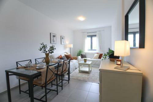 Rentalsevilla Apartamento Luminoso 2 Dormitorios