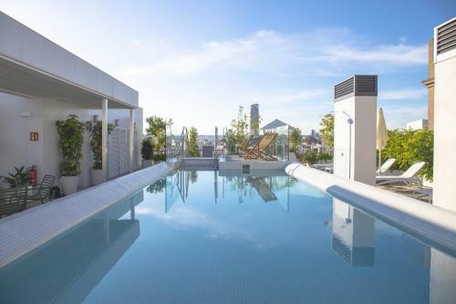 Nqn Aparts & Suites Sevilla