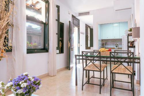 Apartamento Con Encanto En Patio Sevillano (203)