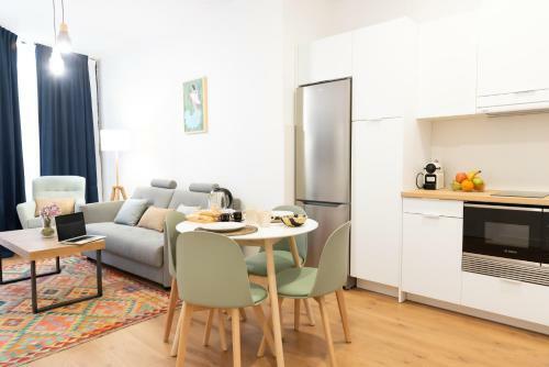 Apartamentos Jardines De Meca