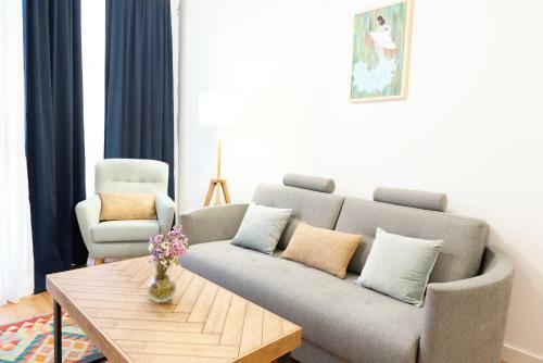Apartamentos Jardines De Meca