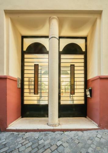 Apartamento Casa@ibarra Ap Juder�a Vtf/se/01816