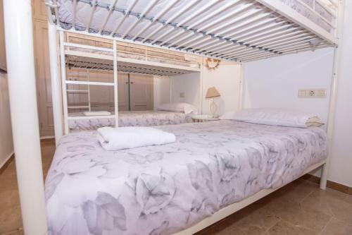 Apartamento Rodrigo De Triana Primero A