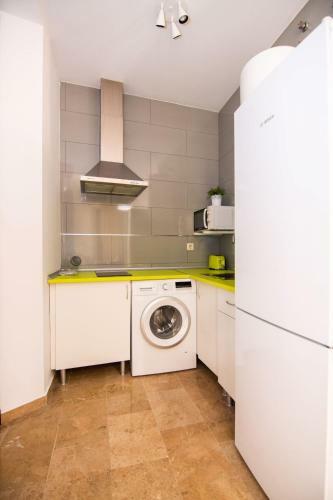 Apartamento Rodrigo De Triana Primero A