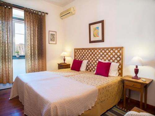 Hostal Casa Visconde De Bouzoes