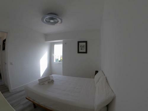 Roch - Stylish Apartment Near Metro