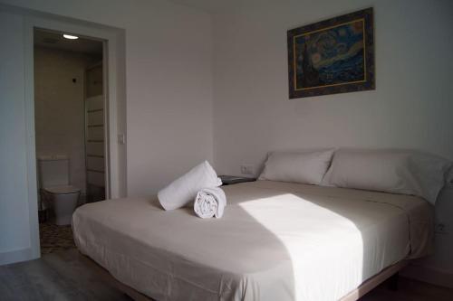 Roch - Stylish Apartment Near Metro