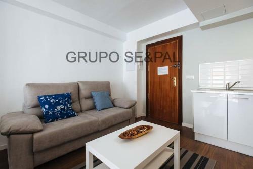 Cder Apartment Center Cathedral And Alc�zar