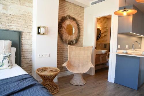 The Honest Hotel