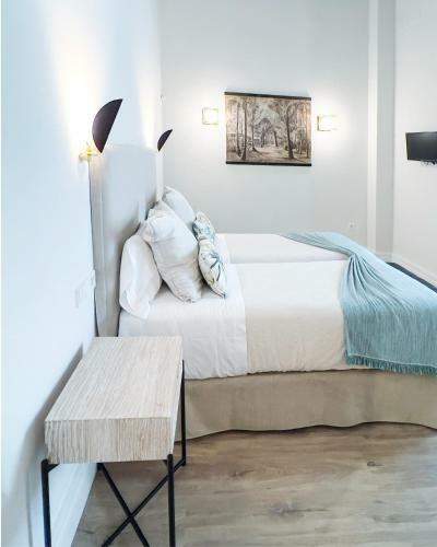 The Honest Hotel