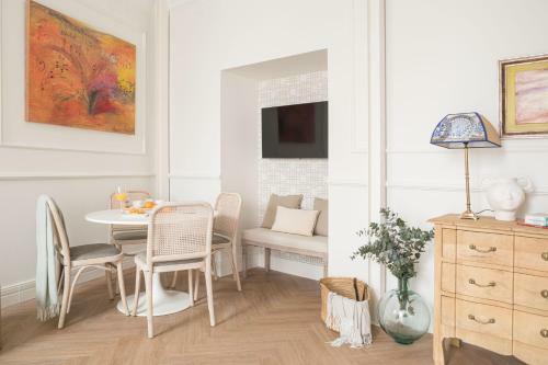 Apartamento Mylu Suites By Puerta Catedral